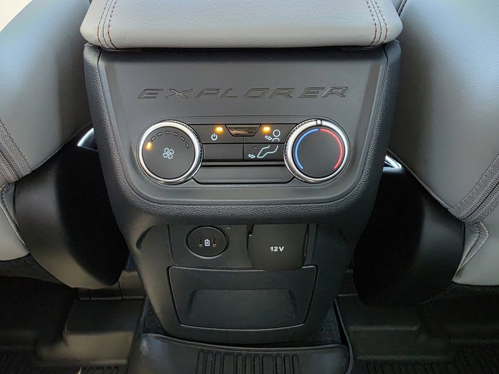 New 2025 Ford Explorer Active w/ Active Comfort Package image 20