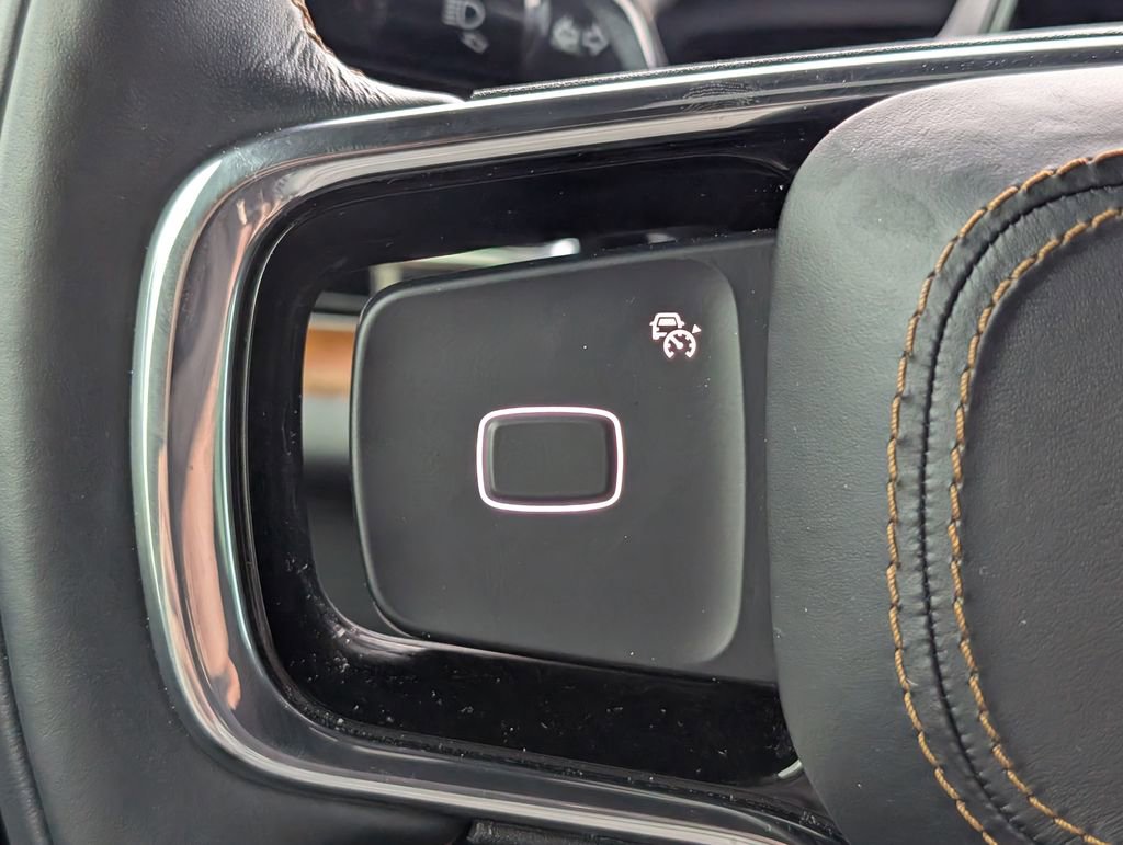 Used 2025 Lincoln Navigator L Black Label image 15