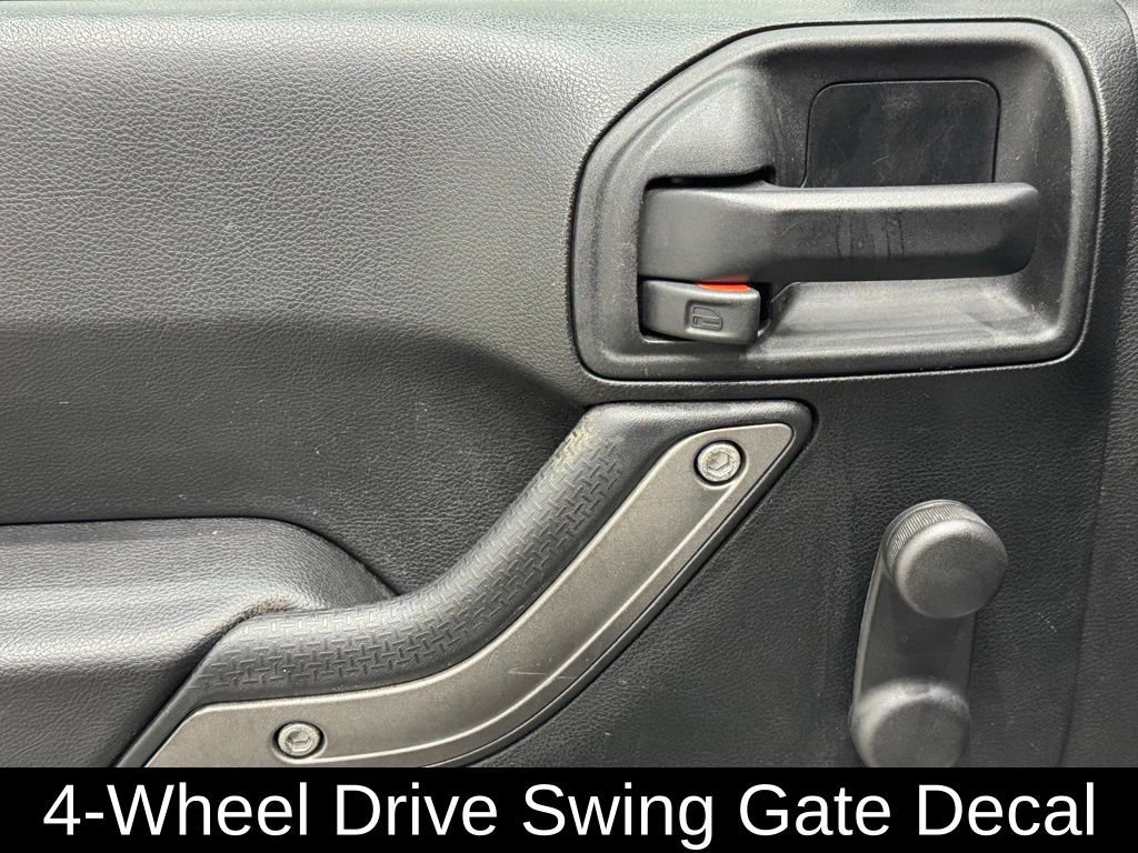 Used 2018 Jeep Wrangler Sport AWD/4WD image 16