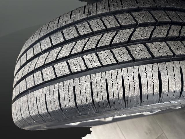 Used 2023 Ford F150 Limited image 45