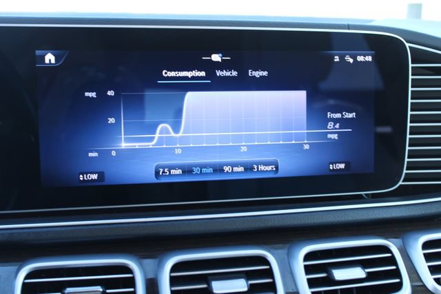Used 2024 Mercedes-Benz GLS 450 4MATIC image 32