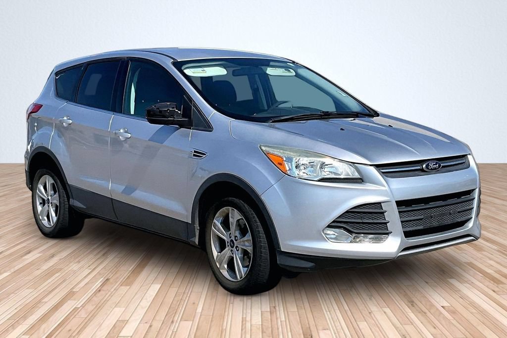 Used 2015 Ford Escape SE FWD image 9