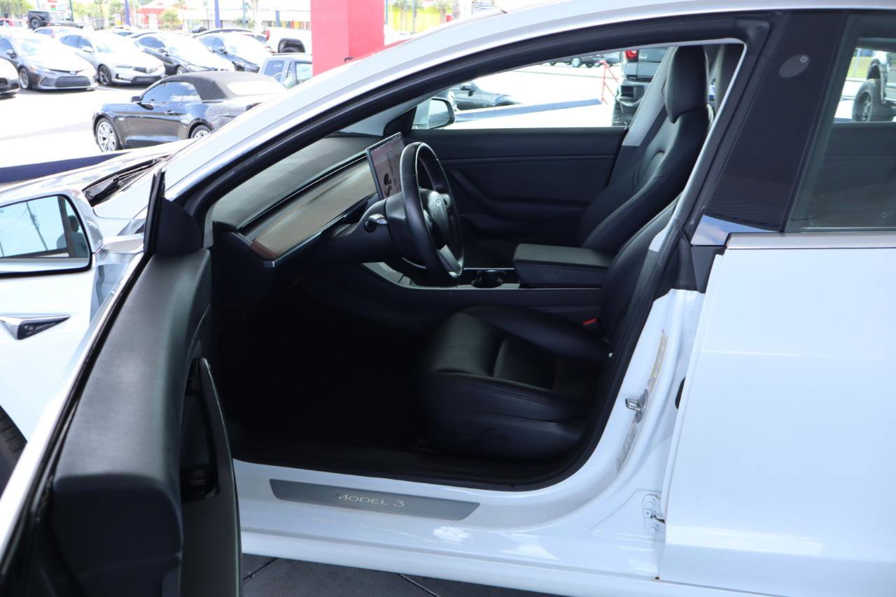 Used 2018 Tesla Model 3 Long Range RWD image 14