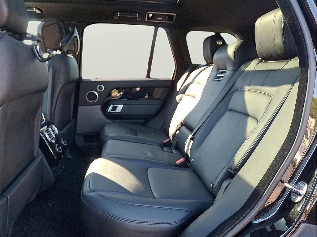 Used 2021 Land Rover Range Rover Westminster Edition image 11