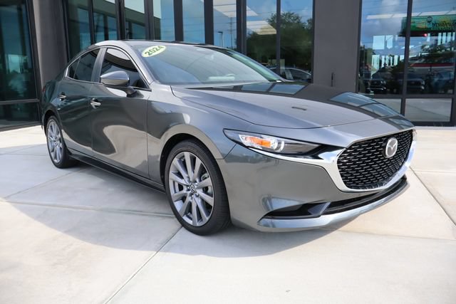 Used 2024 MAZDA MAZDA3 s FWD image 1