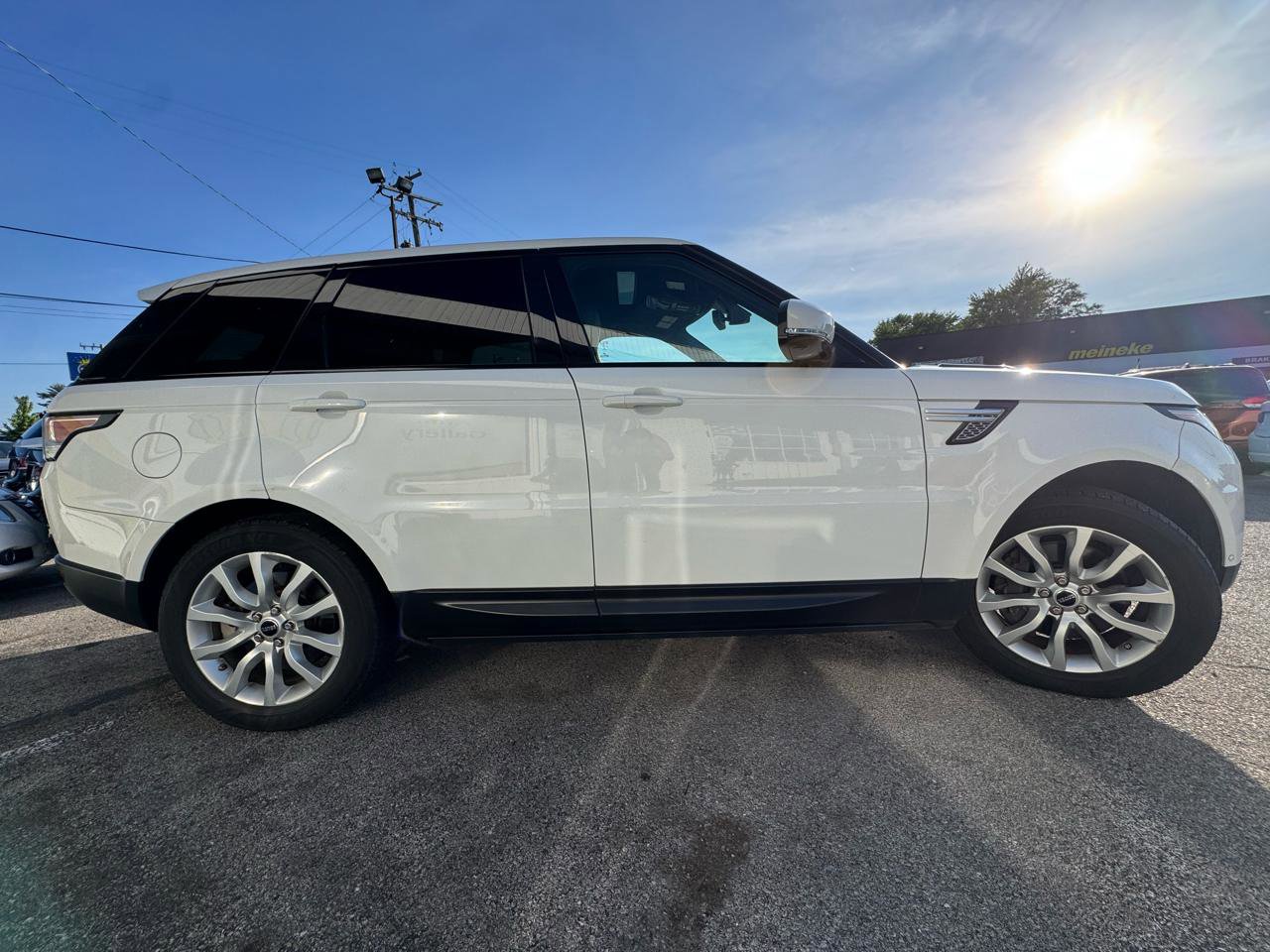 Used 2014 Land Rover Range Rover Sport Supercharged AWD/4WD image 9