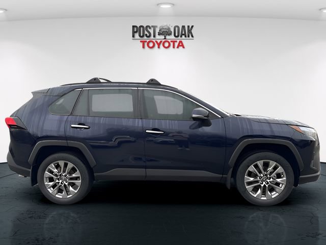 Used 2025 Toyota RAV4 Limited image 8