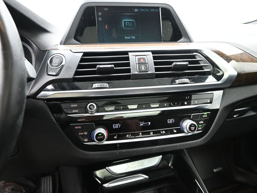 Used 2019 BMW X3 xDrive30i w/ Driving Assistance Package AWD/4WD image 12