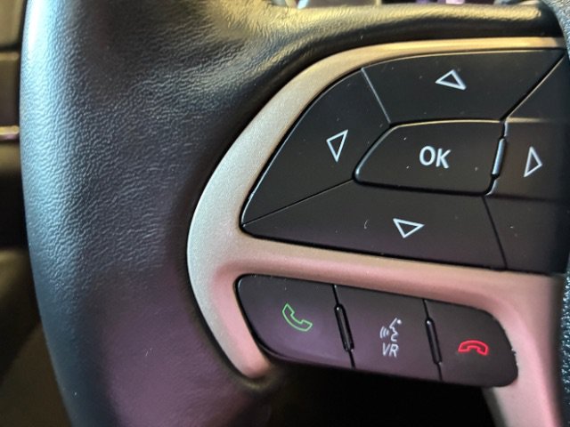 Used 2015 Jeep Grand Cherokee Limited RWD image 19
