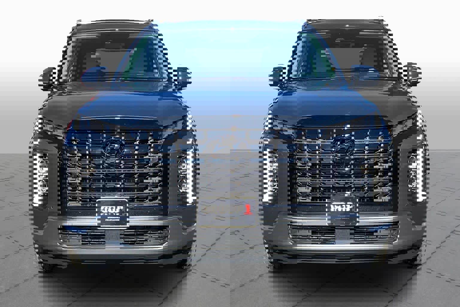 Used 2025 Hyundai Palisade Limited image 3