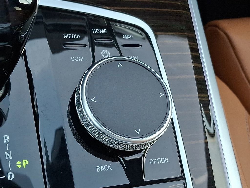 Used 2021 BMW X5 xDrive40i w/ Premium Package image 22