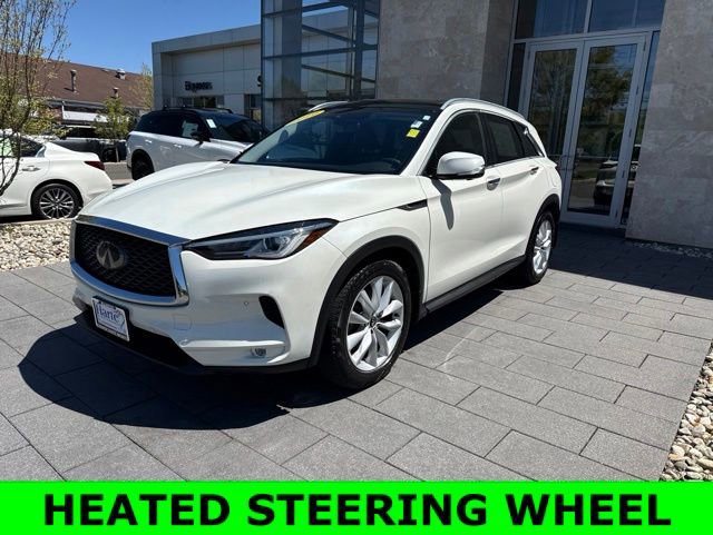 Used 2019 INFINITI QX50 Essential w/ Premium Heat Package AWD/4WD image 3