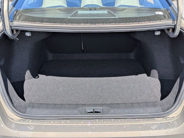 New 2026 Nissan Sentra SL w/ Floor Mat Package FWD image 31