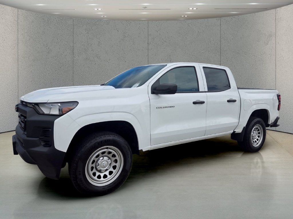 Used 2024 Chevrolet Colorado W/T RWD image 9