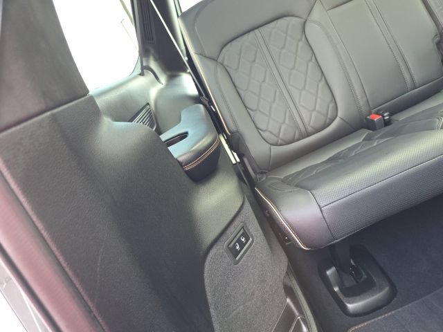 Used 2025 Jeep Grand Wagoneer L Series III w/ Rear Seat Video Group 1 AWD/4WD image 62