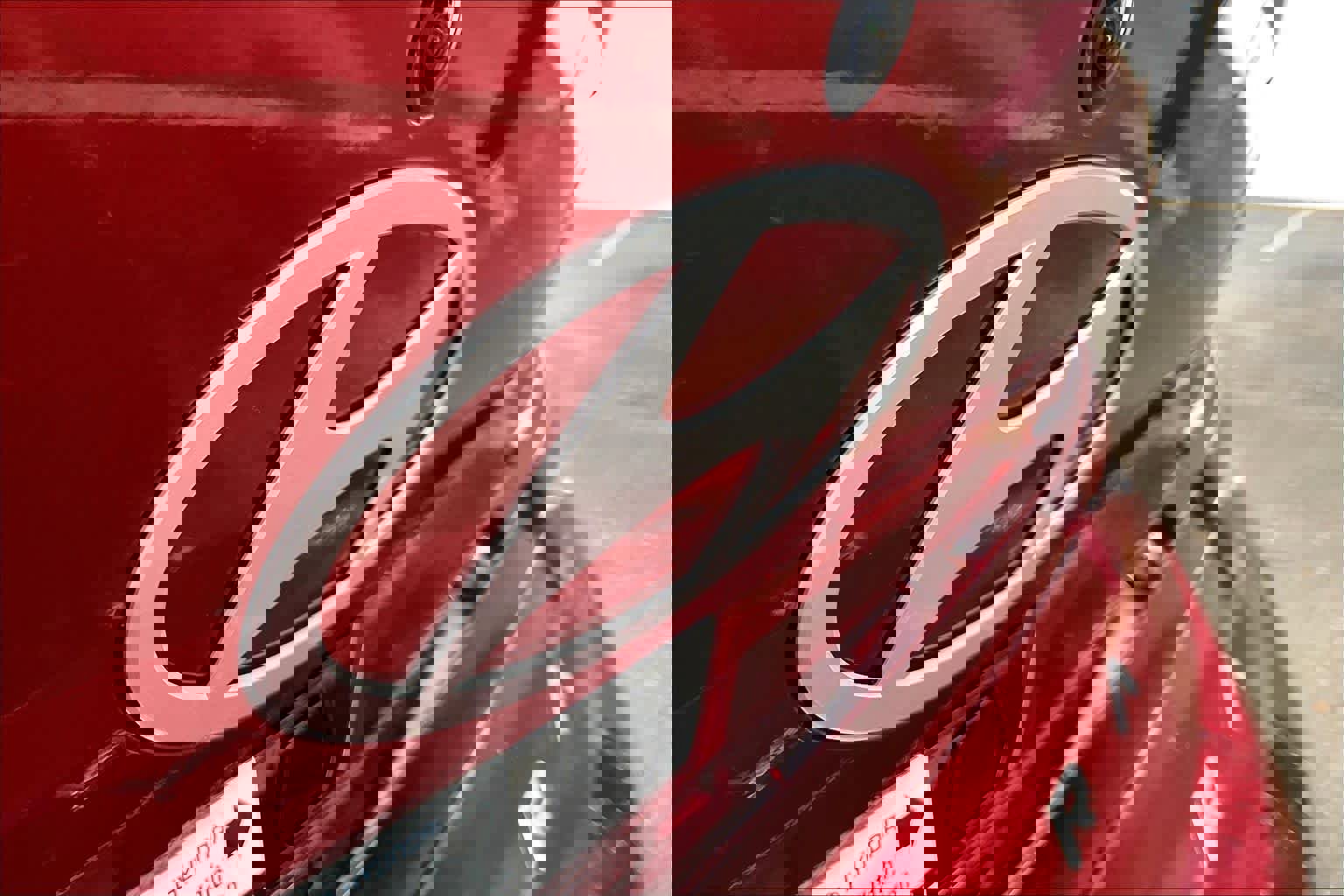 Certified 2025 Hyundai Elantra Sport image 31