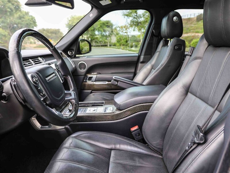 Used 2015 Land Rover Range Rover Supercharged AWD/4WD image 27
