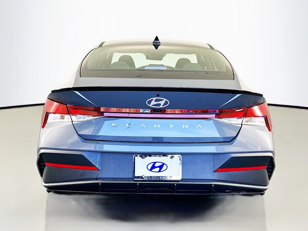 New 2026 Hyundai Elantra Sport image 6