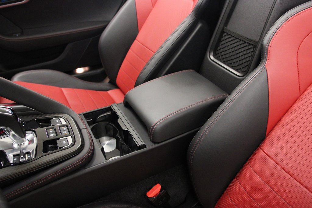 Used 2020 Jaguar F-TYPE R image 18