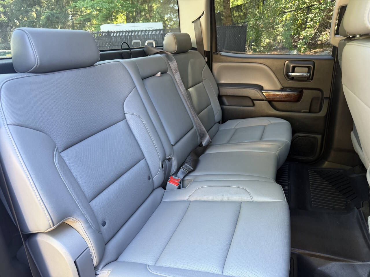 Used 2018 GMC Sierra 3500 SLT w/ Duramax Plus Package AWD/4WD image 27