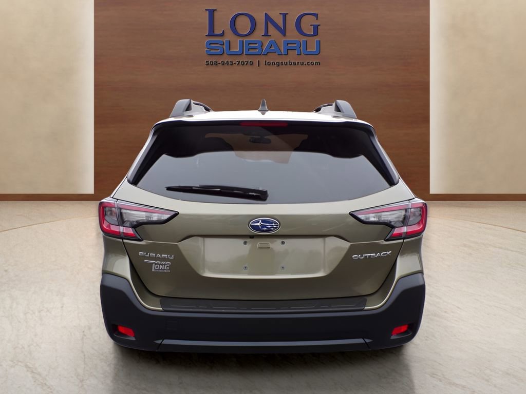 Used 2023 Subaru Outback Premium image 15