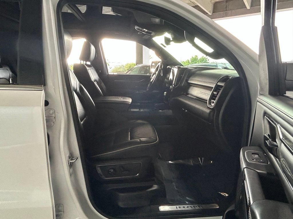 Used 2022 RAM 1500 Limited AWD/4WD image 34