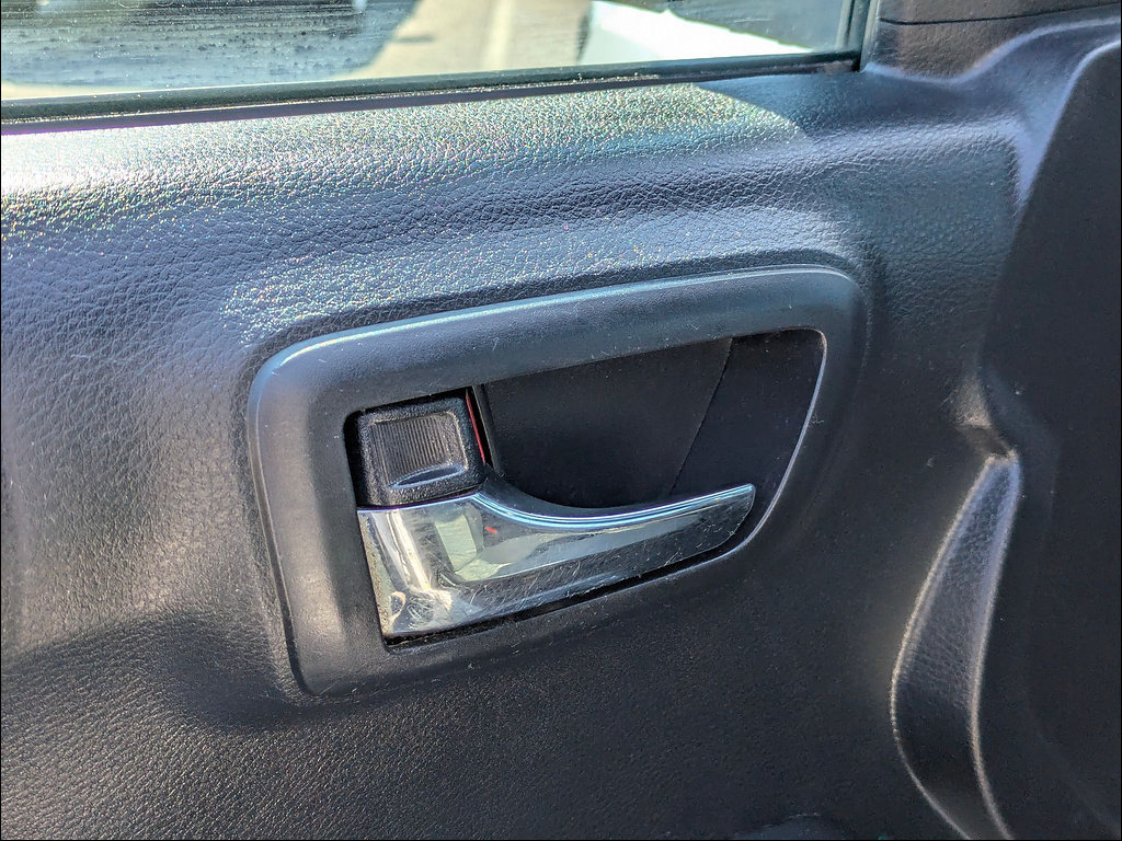 Used 2021 Toyota Tacoma TRD Off-Road AWD/4WD image 12