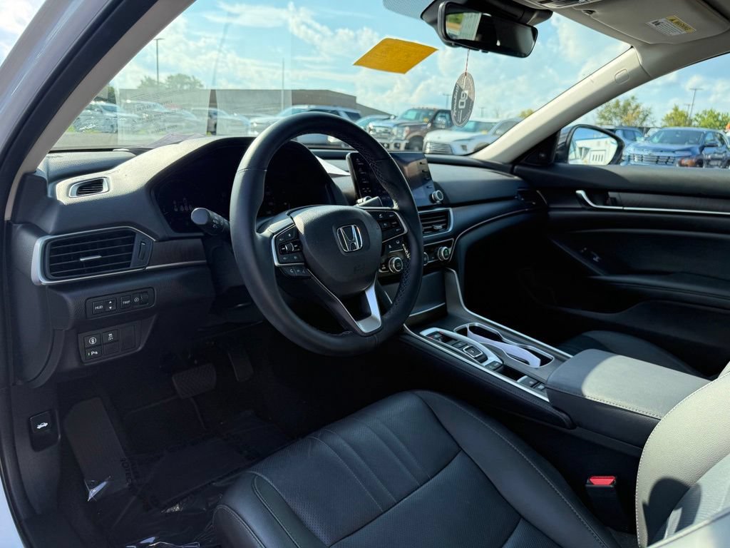 Used 2022 Honda Accord Touring image 21