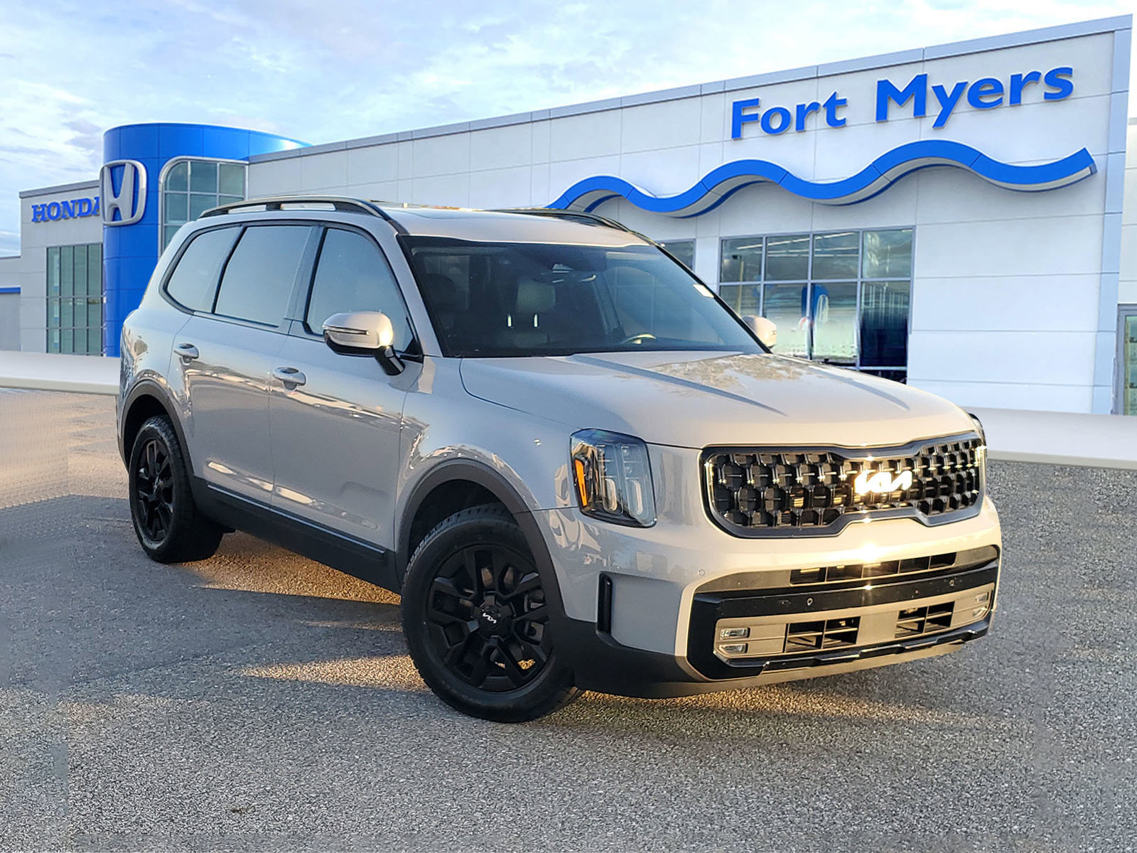 Used 2024 Kia Telluride SX X-Pro
