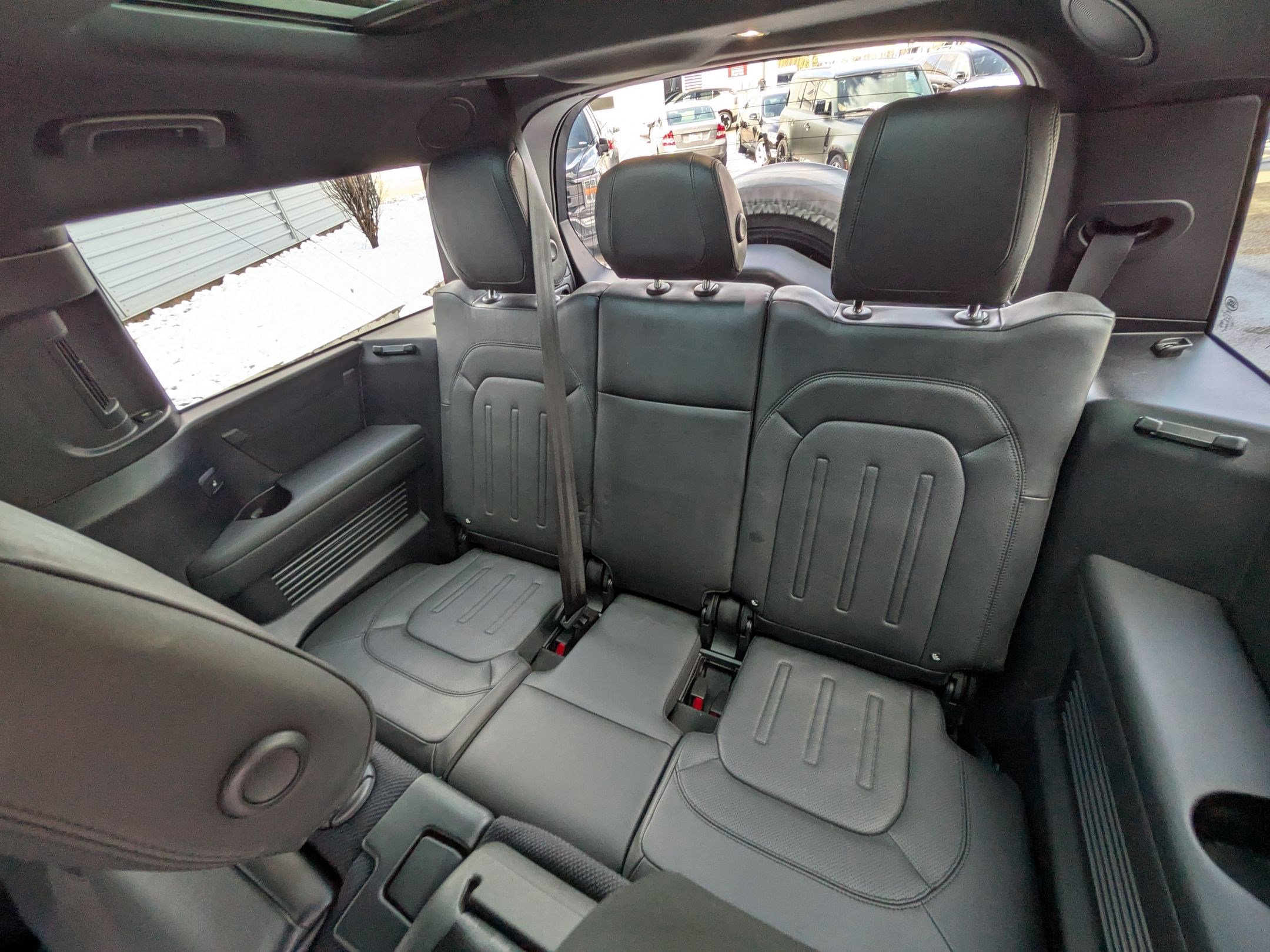 Used 2023 Land Rover Defender 130 X image 26