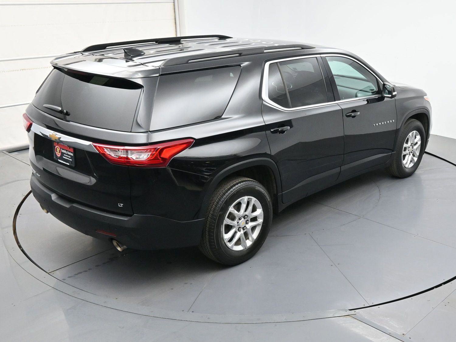 Used 2021 Chevrolet Traverse LT AWD/4WD image 36