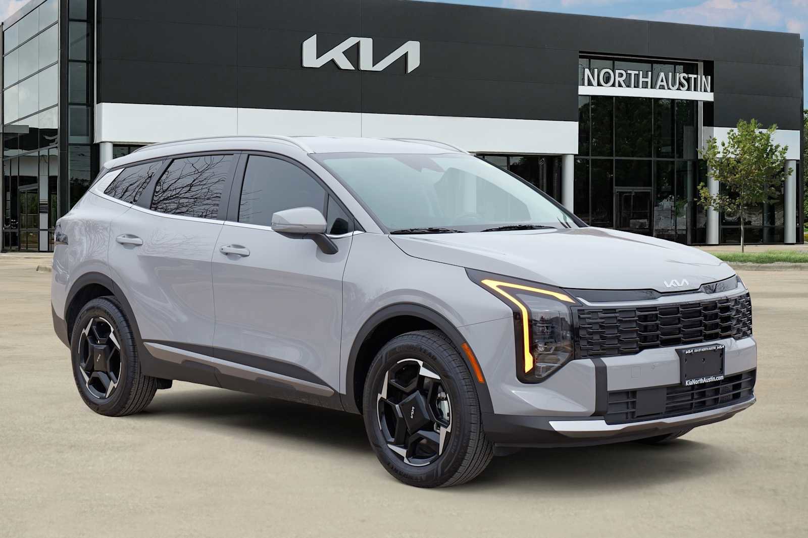 Certified 2026 Kia Sportage EX image 8