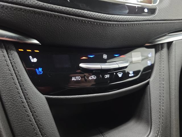New 2026 Cadillac XT5 Premium Luxury w/ LPO, ONYX Package AWD/4WD image 19