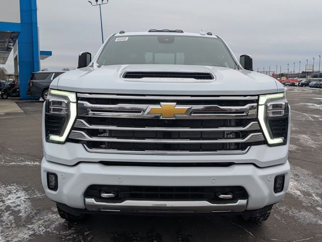 New 2026 Chevrolet Silverado 3500 High Country w/ High Country Premium Package image 2