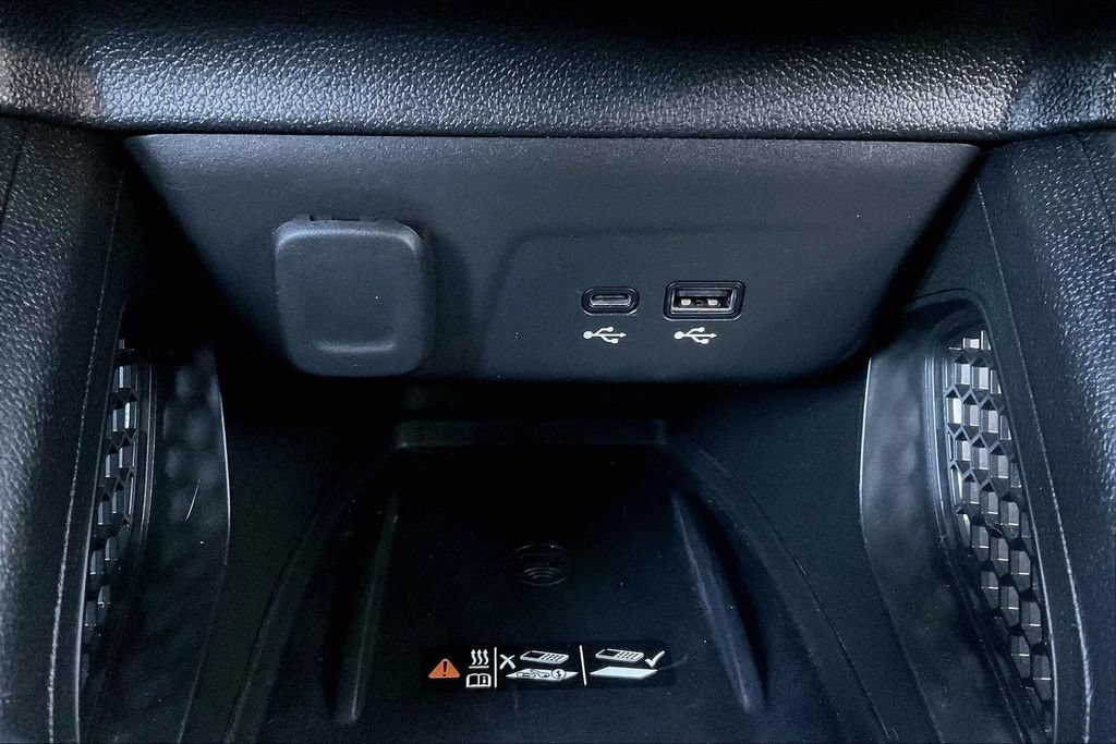 Used 2025 Chevrolet TrailBlazer ACTIV w/ Convenience Package FWD image 33