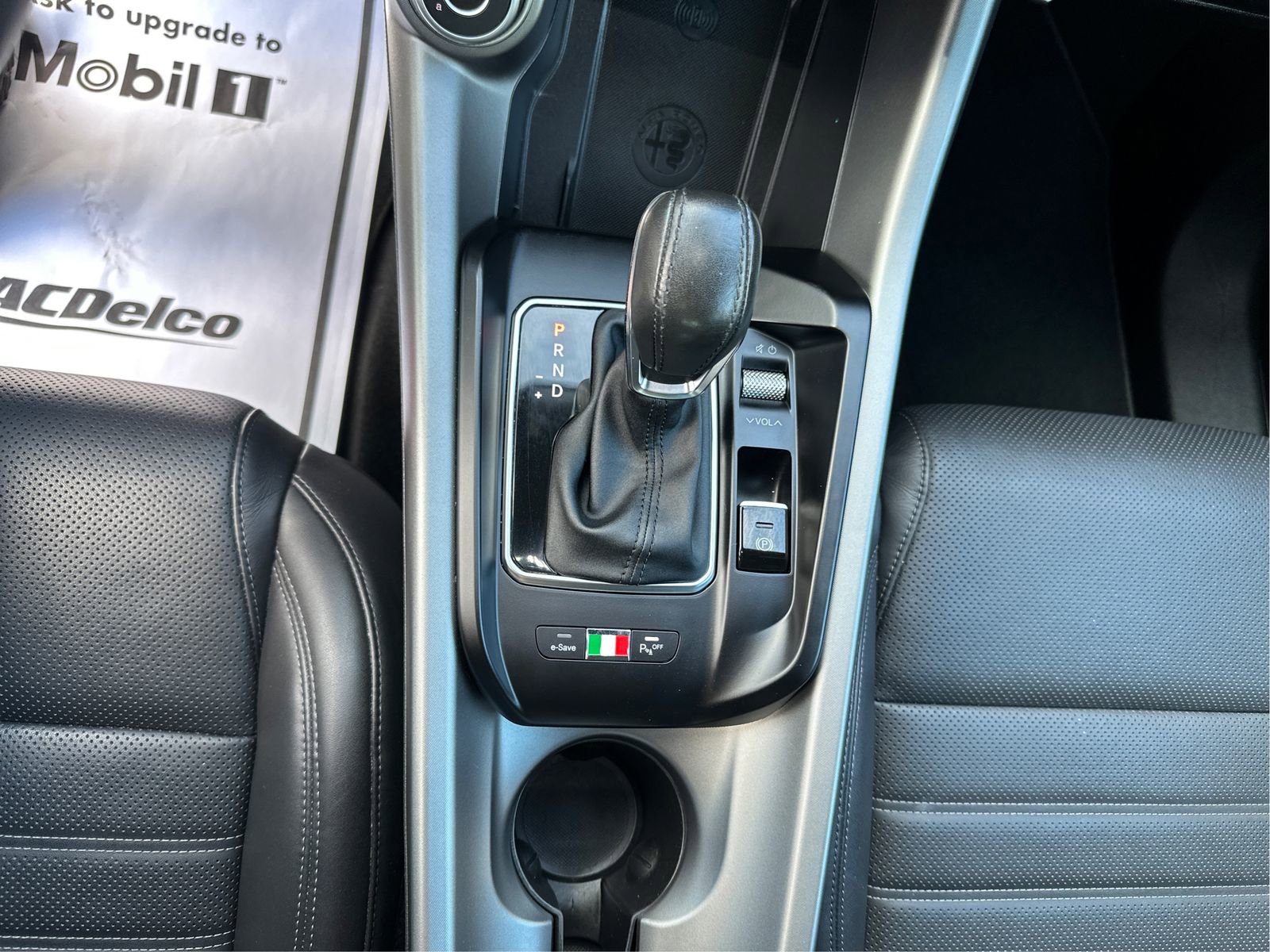 Used 2024 Alfa Romeo Tonale Ti w/ Premium Interior Package image 17