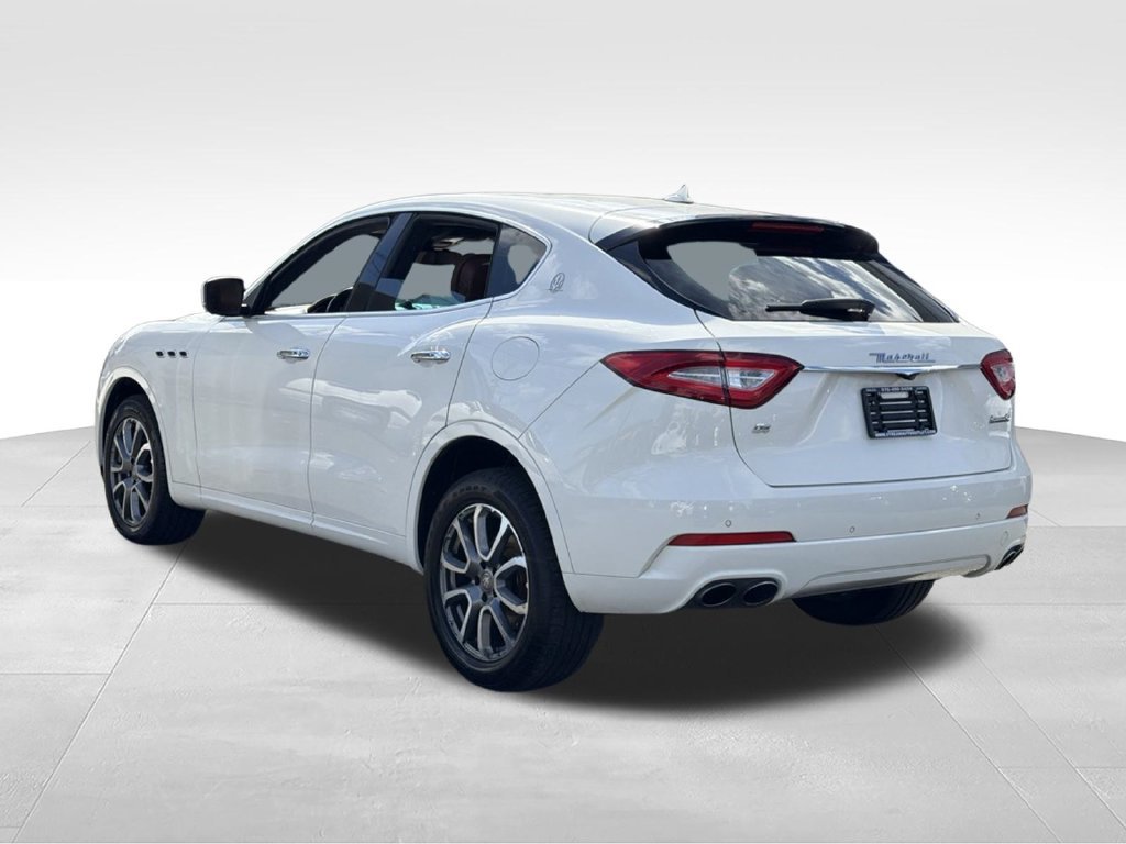 Used 2019 Maserati Levante AWD/4WD image 6