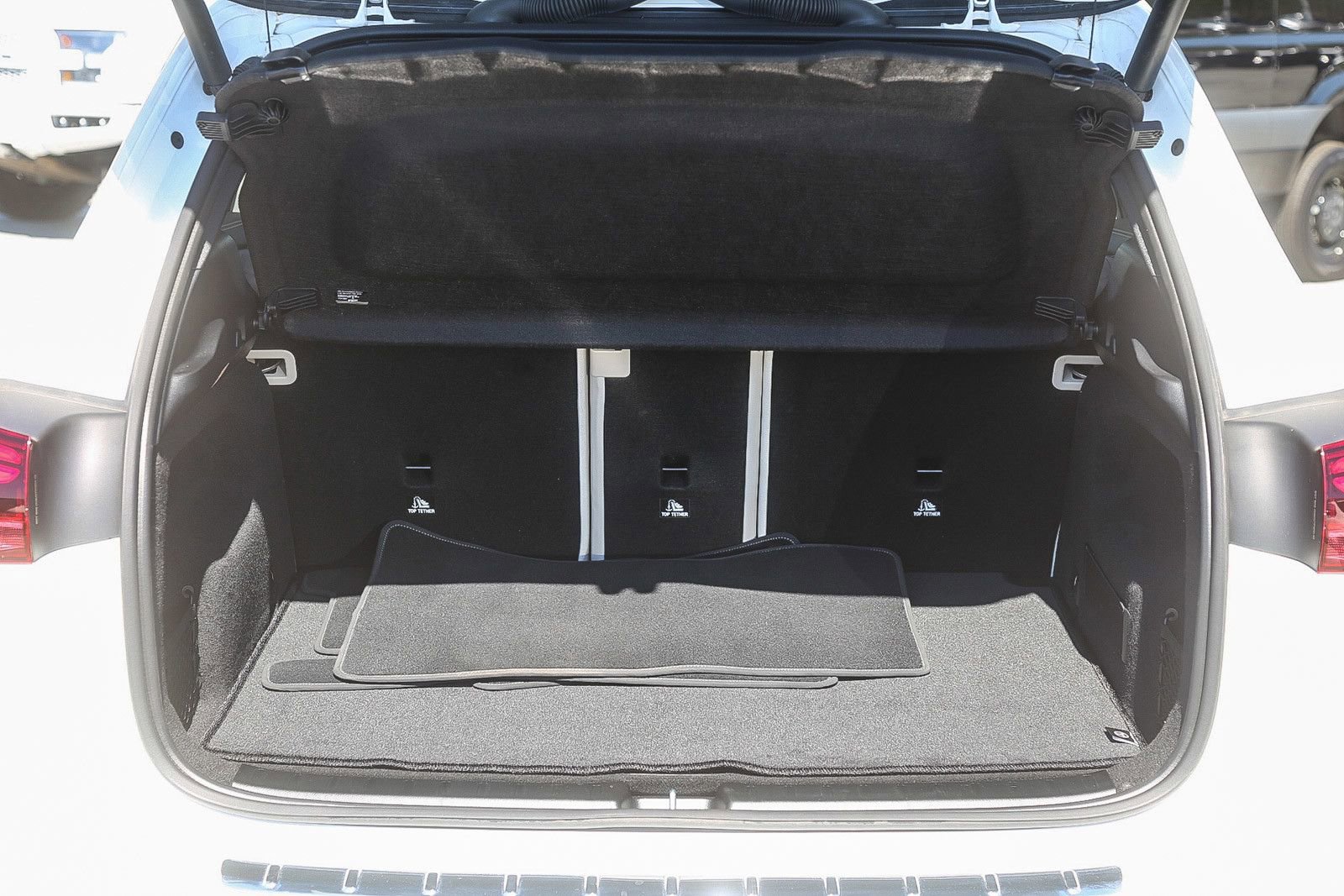 Certified 2025 Mercedes-Benz GLA 250 4MATIC image 24