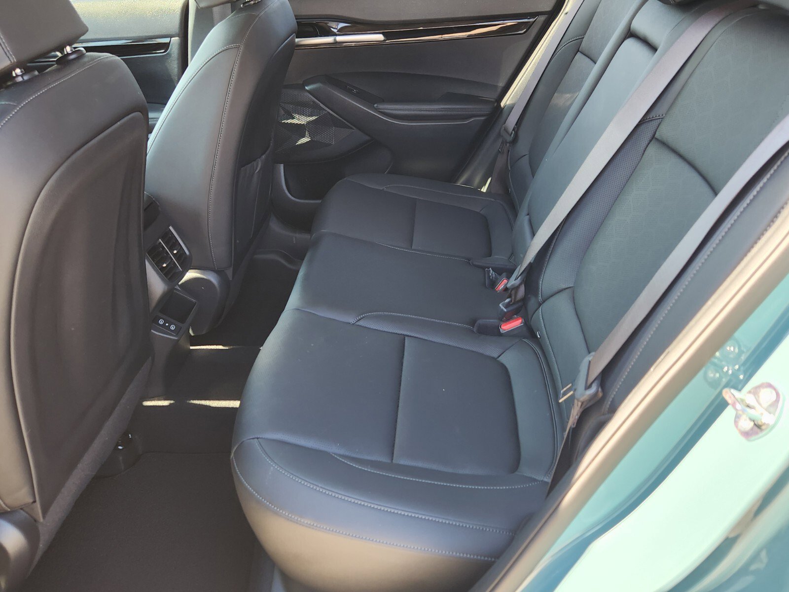 Used 2025 Kia Seltos EX image 5