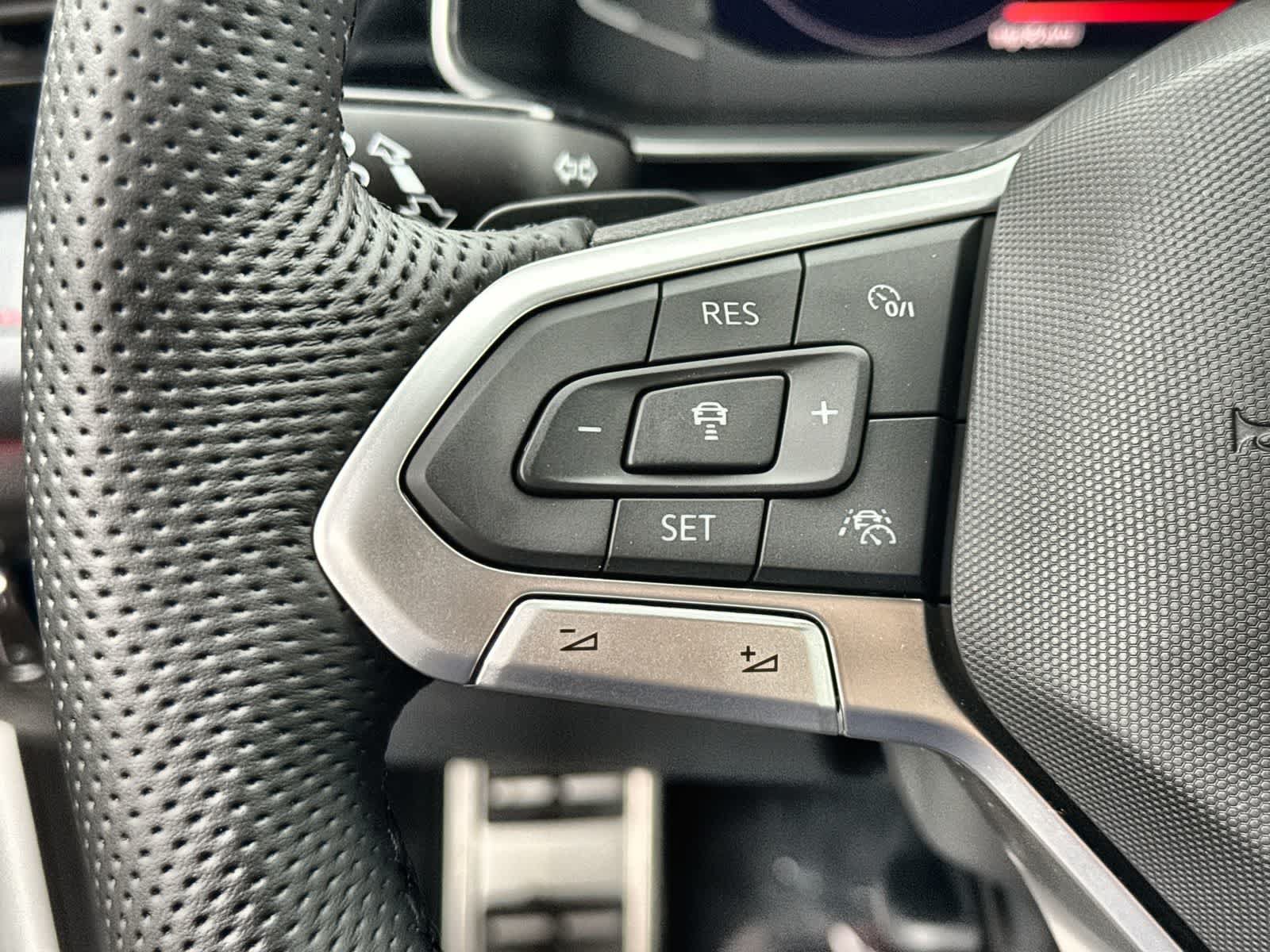 New 2026 Volkswagen Jetta GLI Autobahn FWD image 30