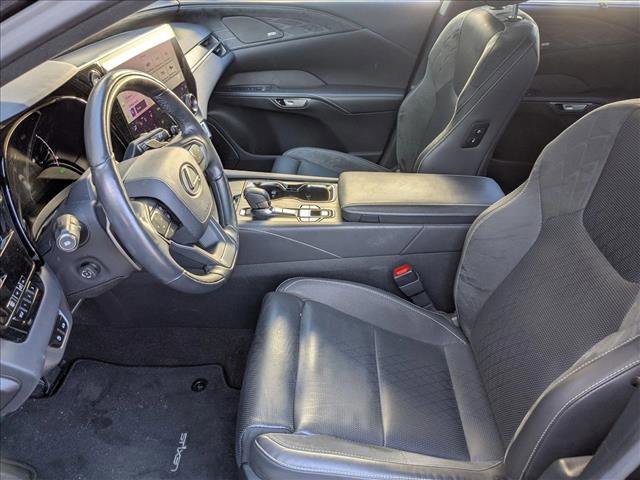 Used 2024 Lexus RX 450h AWD w/ Luxury Package image 16