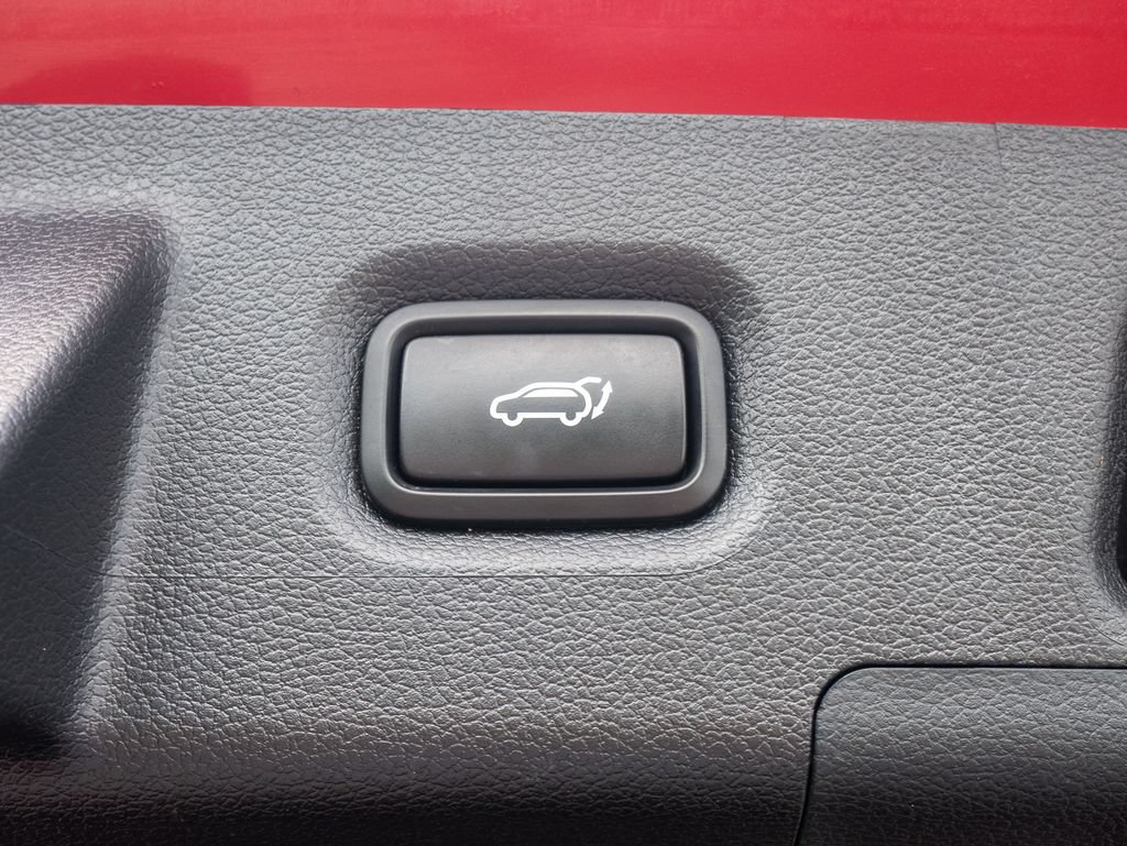 Used 2023 Hyundai Santa Fe SEL w/ Premium Package AWD/4WD image 18