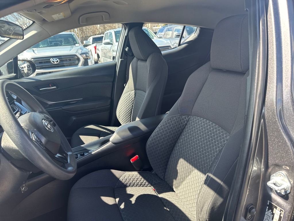 Used 2021 Toyota C-HR LE image 15