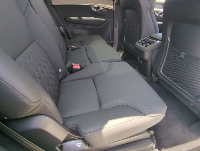 Used 2025 Volvo XC90 B6 Plus w/ Protection Package Premier image 16