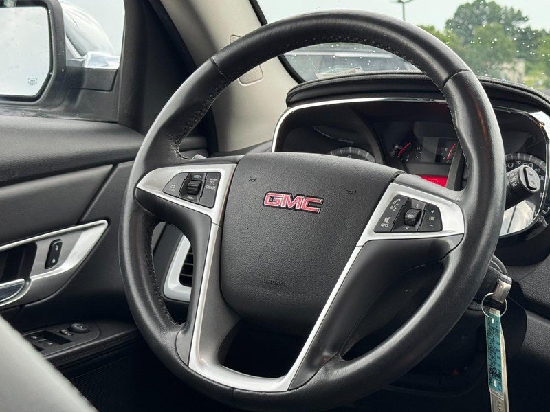 Used 2017 GMC Terrain SLT w/ Driver Alert Package I FWD image 12