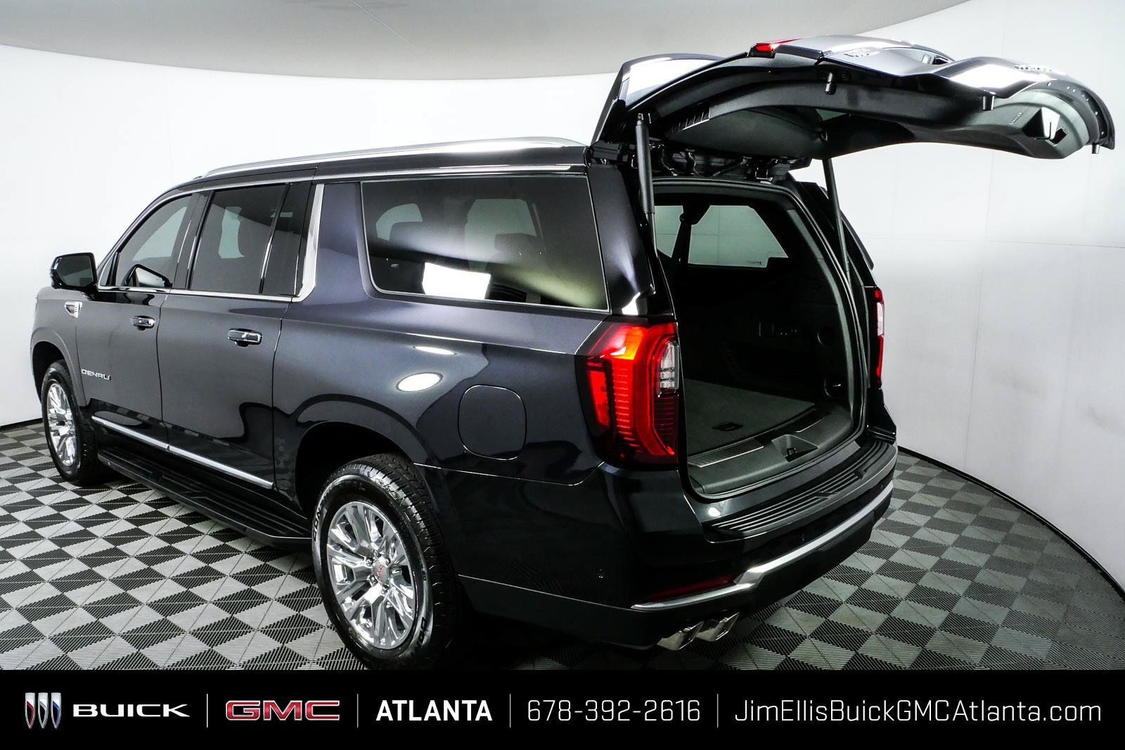 New 2026 GMC Yukon XL Denali w/ Advanced Technology Package AWD/4WD image 38
