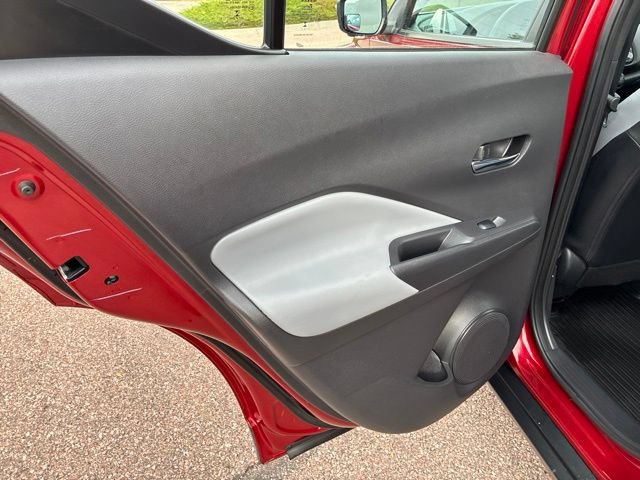 Used 2023 Nissan Kicks SR w/ SR Premium Package FWD image 20