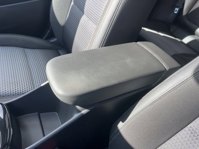 Used 2024 Chevrolet Trax LT w/ Driver Confidence Package image 28