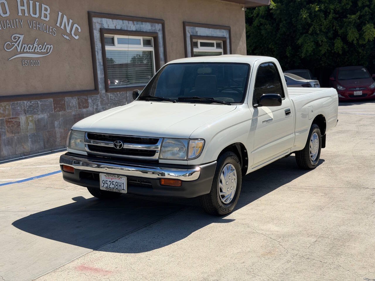 Used 1998 Toyota Tacoma 2WD Regular Cab w/ Value Edition Plus Pkg image 3