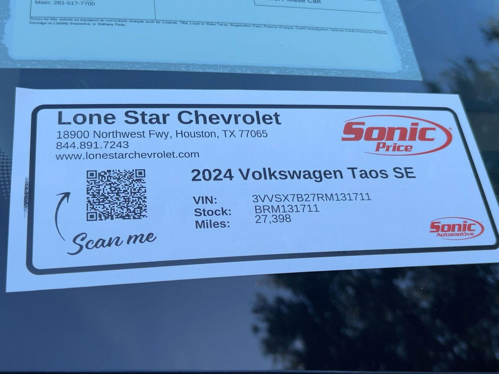 Used 2024 Volkswagen Taos SE image 30